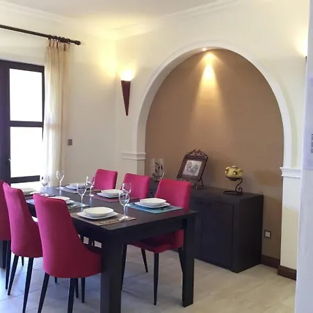 Stunning Sunsets Views 2 Beds Apartment
