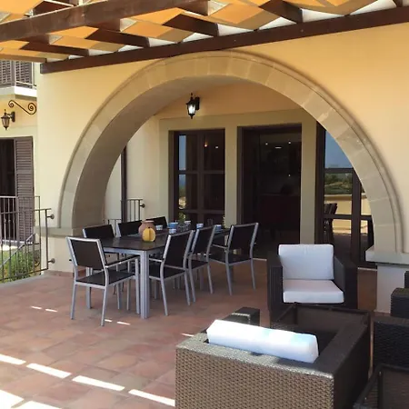 Stunning Sunsets Views 2 Beds Куклия